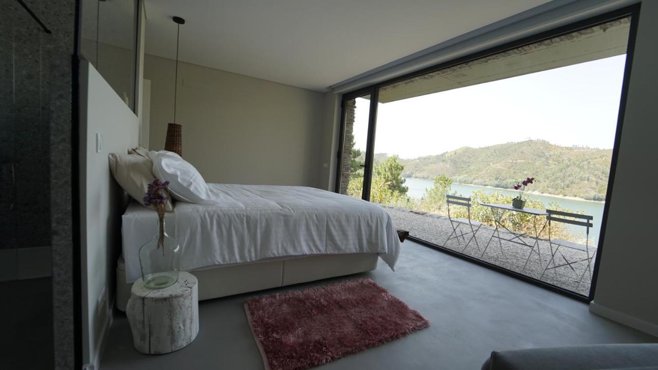 Zab Living Bed & Breakfast Vila de Rei Exterior photo